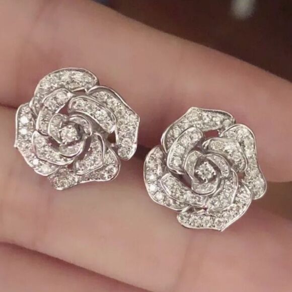 The Romantic 925 Silver & cubic zirconia Rose design Stud Earrings - Picture 6 of 10